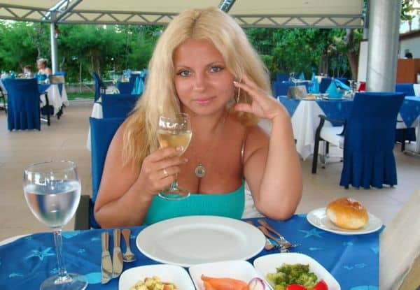 Couple libertin cherche femme ou homme pour trio sexe